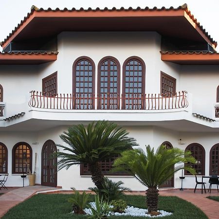 Mami Sabaudia Hotel Bagian luar foto